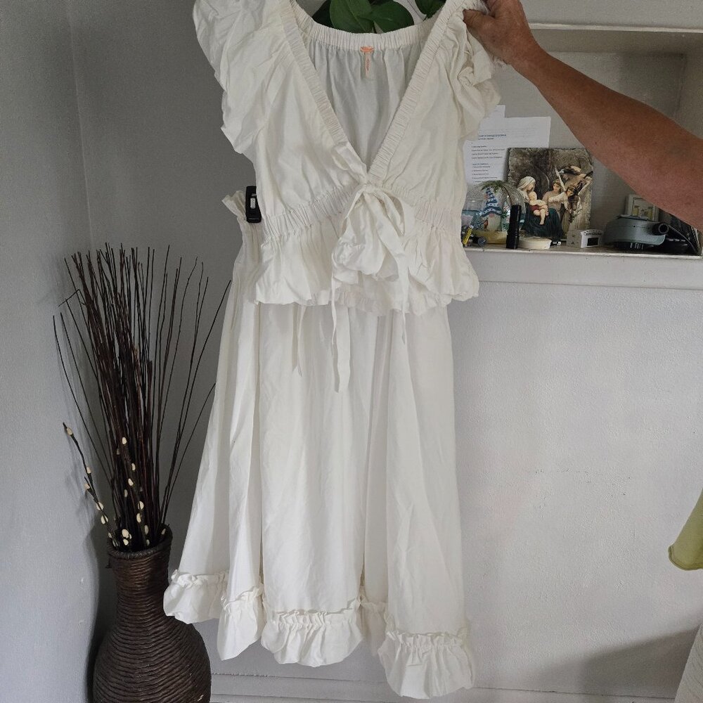 Free people size small 2 piece skirt and top